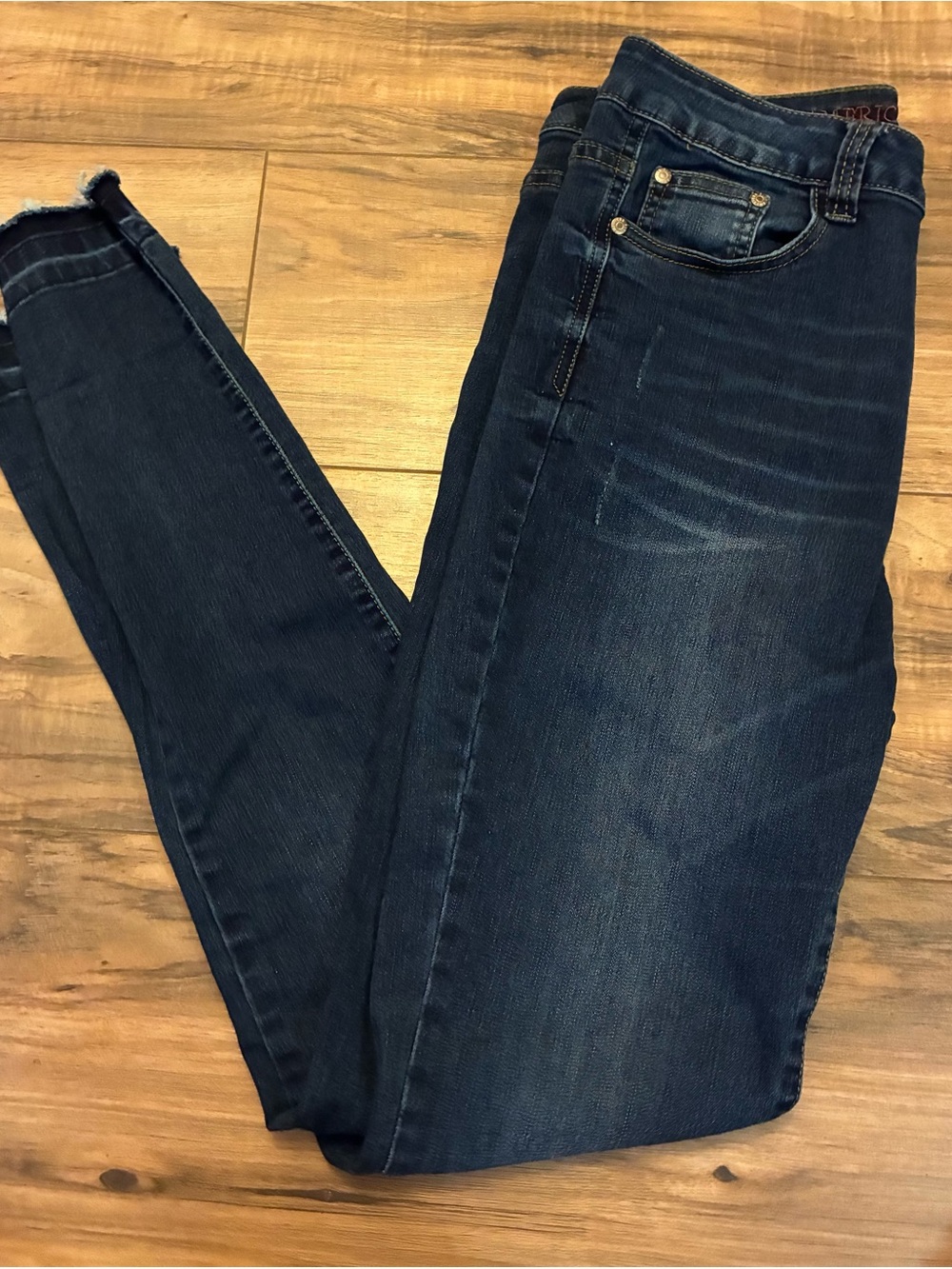 Women’s Dark Blue Skinny Jeans